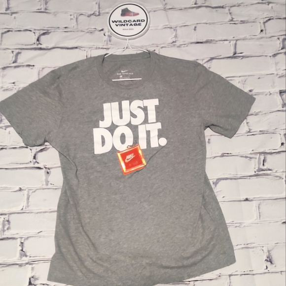 Nike Just Do it shirt size small - Picture 2 of 2